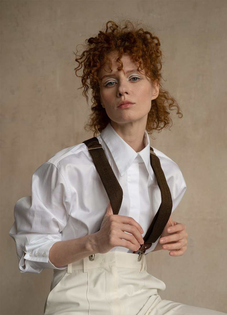Seconda oversized white cotton business shirt with Italian design and breathable organic satin fabric